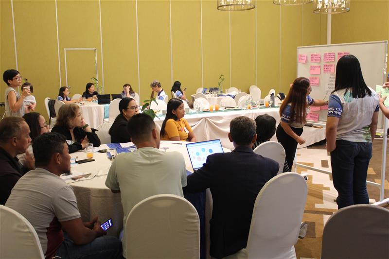 Stakeholders collaborating to map the causes and consequences of inadequate household nutrition and food insecurity through CLD.